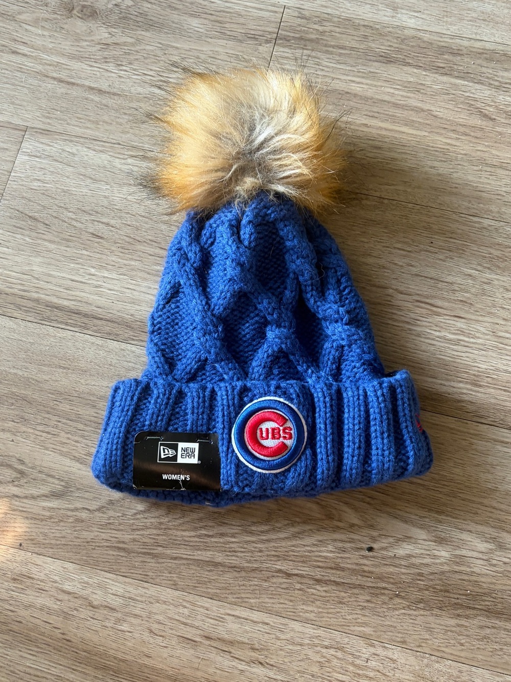 New Era Blue Chicago Cubs Knit Beanie with Tan Faux Fur Pom